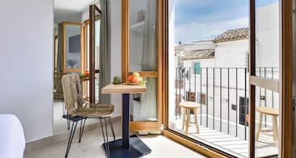Habitación con Balcón Vistas a la Piscina - Casco Antiguo Altea - Solo Adultos