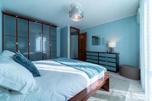 1 chambre, fer et planche Ă repasser, Wi-Fi gratuit, draps fournis