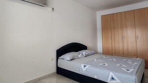 1 bedroom, WiFi, bed sheets - Villa Maxima / Apartment 10 (Neum)