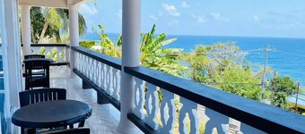 J'adore Suites - King Bed