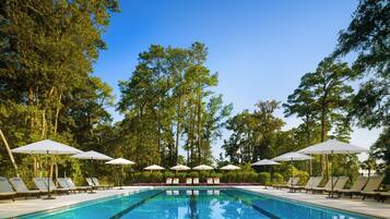 Exercise/lap pool