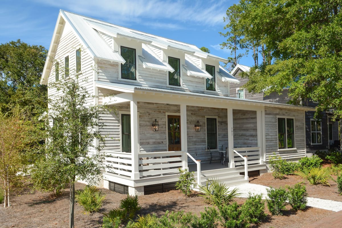 2 Bedroom Moreland Village Home 5736 | Premium bedding, down comforters, pillowtop beds, minibar