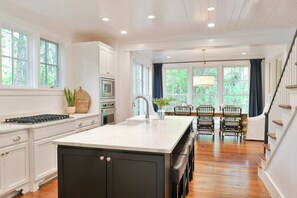  Lagoon 4 Bedroom Wilson Village Home 128 | Private kitchen | Coffee/tea maker, high chair, cleaning supplies, dining tables - Montage Palmetto Bluff Residences (Bluffton)