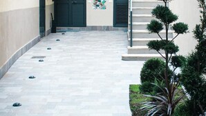 Apartemen, 1 kamar tidur, patio | Bagian depan properti