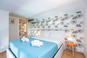 2 chambres, fer et planche à repasser, lit parapluie, Wi-Fi gratuit