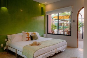 Premium bedding, in-room safe, blackout curtains, free WiFi - Hotel Amavi (Jacó)