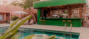 Hotel Amavi