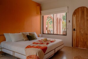Premium bedding, in-room safe, blackout curtains, free WiFi - Hotel Amavi (Jacó)