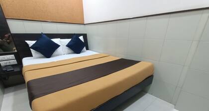Hotel Triton