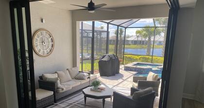 Paradise in River Hall country club