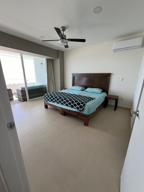 2 bedrooms, WiFi, bed sheets - Cristal Bay (Mazatlán)
