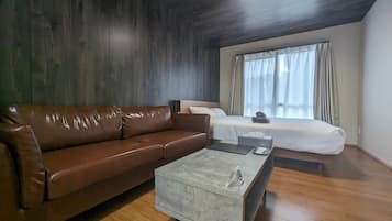 Quarto casal conforto | Individualmente decorados, individualmente mobiliados, escrivaninha