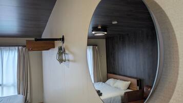 Comfort Double Room | Individually decorated, individually furnished, desk, laptop workspace
