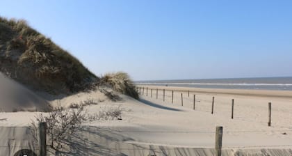 Strand & Zee