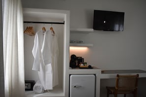 Deluxe Double Room, City View