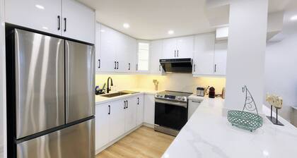 Serene High-celling Retreat in Upsacle and Safe Neighbourhood