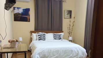 Classic Room, 1 Bedroom | 1 bedroom, desk, blackout drapes, iron/ironing board