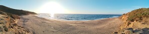 Apartment, 2 Bedrooms, Balcony, Garden View | Beach
