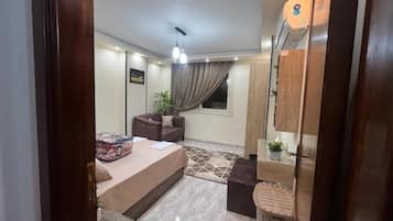 2 bedrooms, in-room safe, iron/ironing board, travel crib