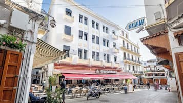 Façade de lâhĂ©bergement