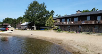 Cottage #10 - 2 Bedroom Cottage - Katawoda Cottages