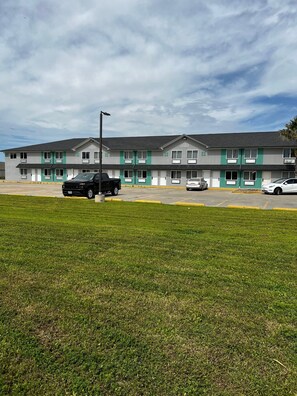 Exterior - Conn Brown Harbour Inn (Aransas Pass)