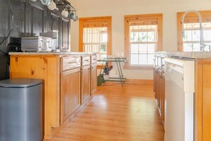 Fridge, microwave, oven, stovetop - Cozy creekside cabin w/ wraparound covered deck and barrel sauna (Hillsville)