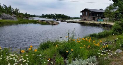 Cottage #8 - 2 Bedroom - Katawoda Cottages