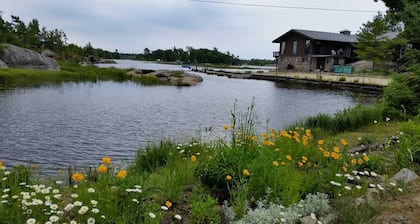 Cottage #9 - 2 Bedroom - Katawoda Cottages
