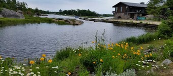 Cottage #9 - 2 Bedroom - Katawoda Cottages