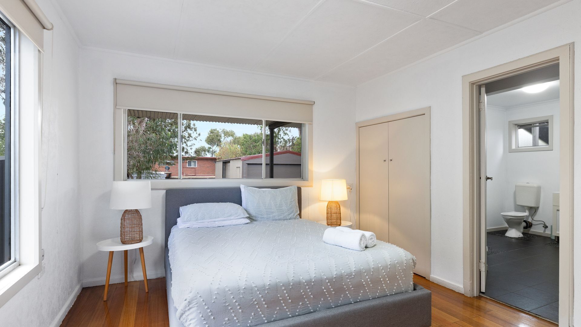 3 bedrooms, iron/ironing board, travel cot, Internet