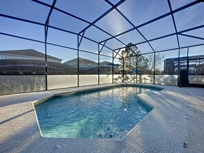 5 bedrooms - 5 Bed South Facing Pool Close to Disney (Davenport)