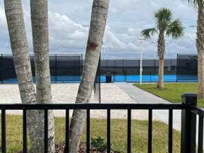 5 bedrooms - Perfect 5 Bed Villa Just for you and Your Family (Davenport)