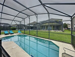 House | 4 bedrooms - 4 Bed 3 Bath in a Gated Community With Pool (Kissimmee)