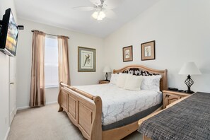 4 bedrooms - 4 Bedroom 3 Bath South Facing Pool Spa Villa (Kissimmee)