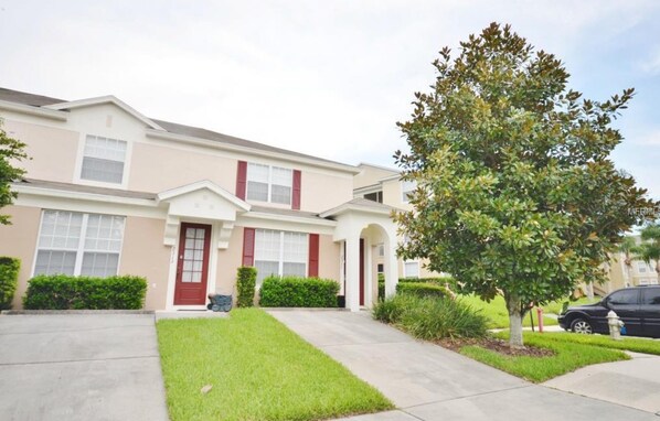 3 bedrooms - 3 Bedroom 3 Bath Townhouse in Gate Resort (Kissimmee)