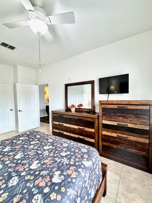 2 bedrooms - Amazing Resort 2 bed Condo Close to Disney (Kissimmee)