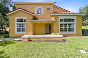 House | 4 bedrooms - Disney Area 4 bed 3 5 Bathroom Emerald Island (Kissimmee)