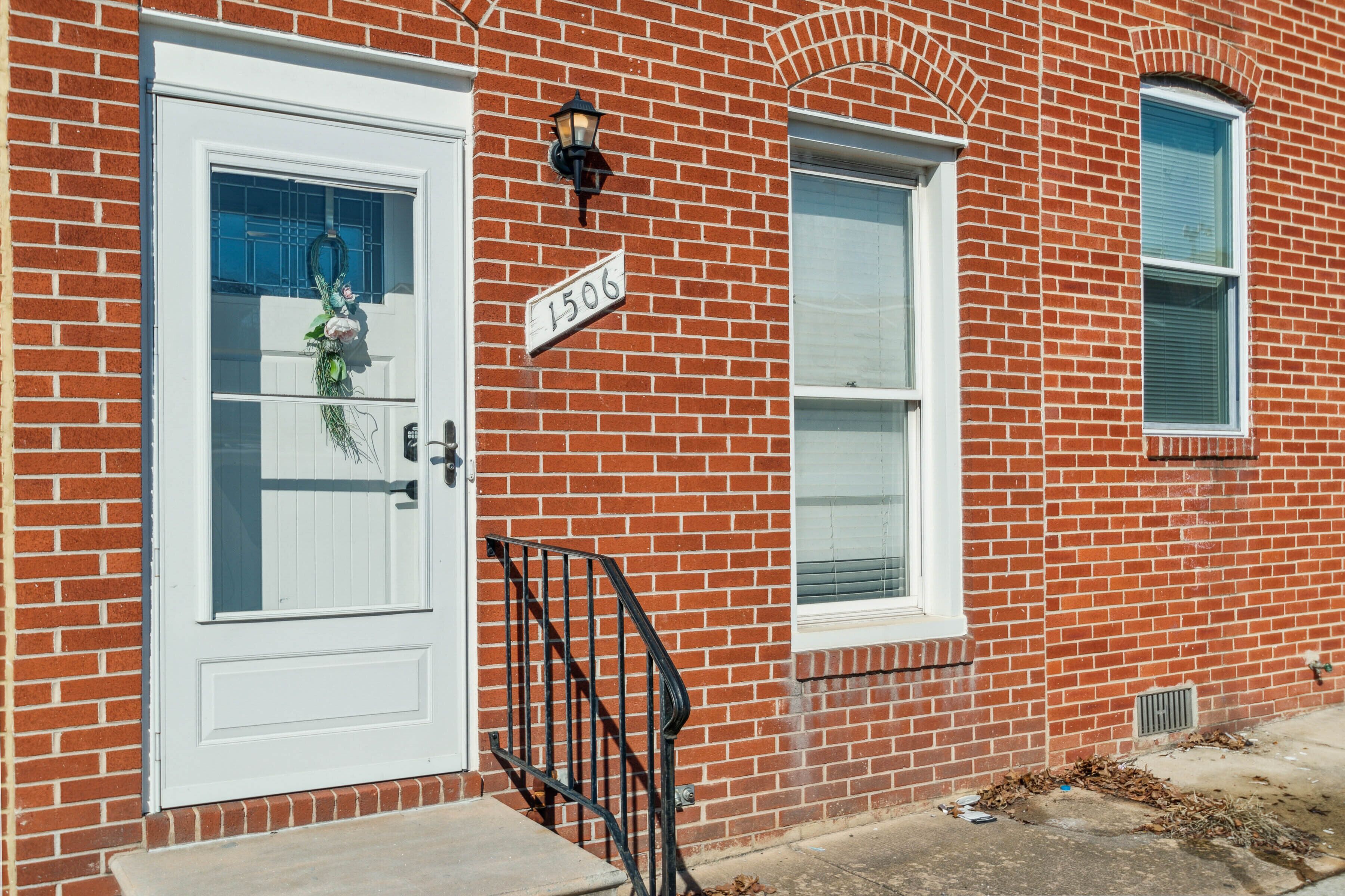 RENOVATED HOME W/ LOFT NEAR HOPKINS HOSPITAL!