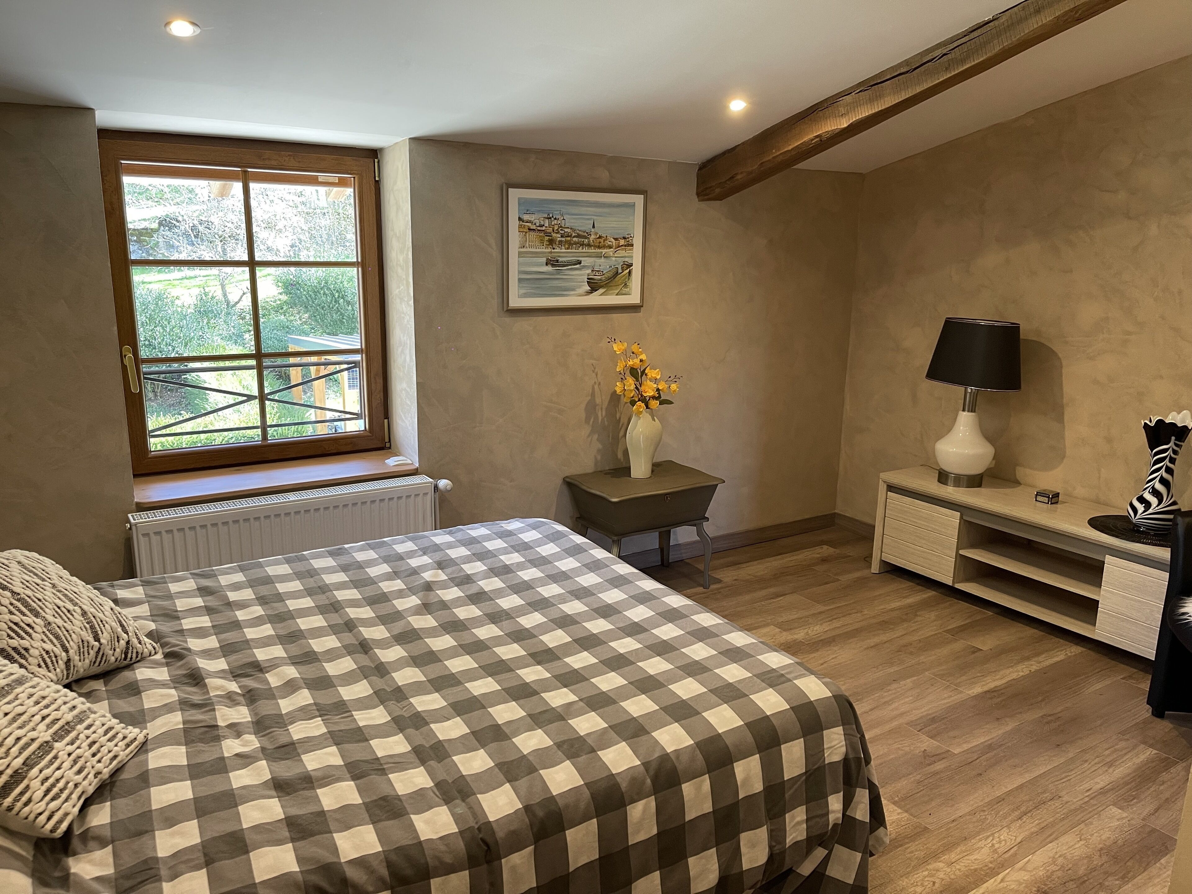 2 chambres, lit parapluie, Wi-Fi, draps fournis