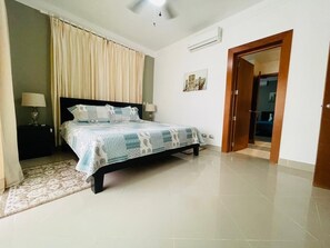 2 bedrooms, iron/ironing board, WiFi, bed sheets - Cabarete Beach Condo (Cabarete)