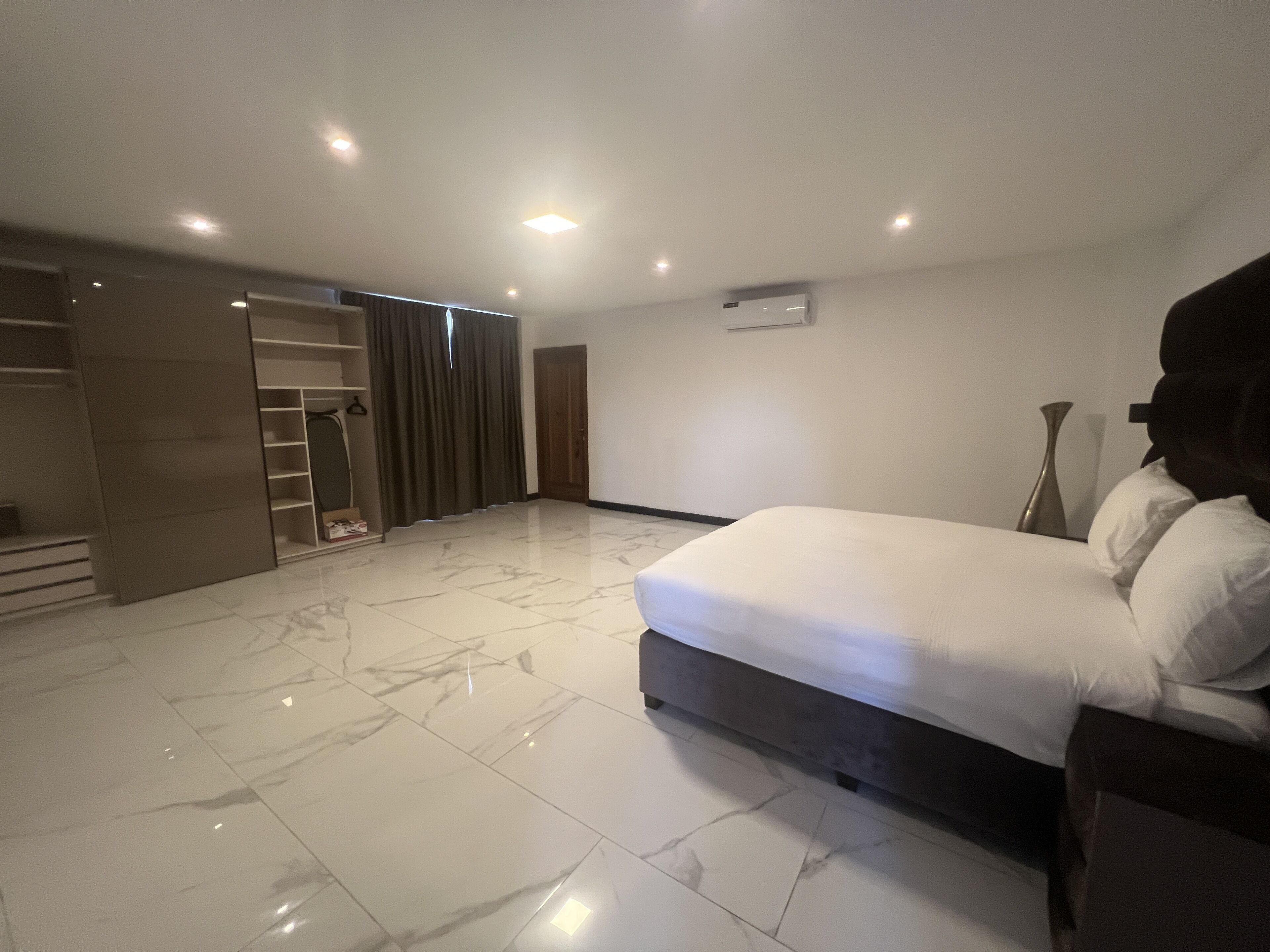 Foto - Empire Villa Paramaribo Noord 1