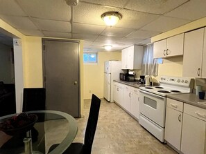 Micro-ondes, plaque de cuisson