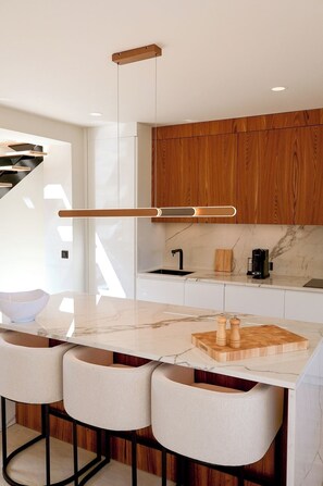 Interior - Aura | 1B Ocean View with Concierge, Kitchen (R10) (Pigeon-Pea Hill)