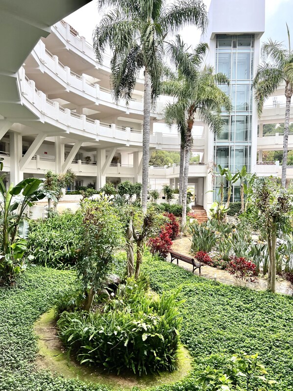 Property grounds - Miraflores by The sea Málaga, Vistas al Mar, Piscina, Restaurante, Gim,tennis (Las Lagunas de Mijas)