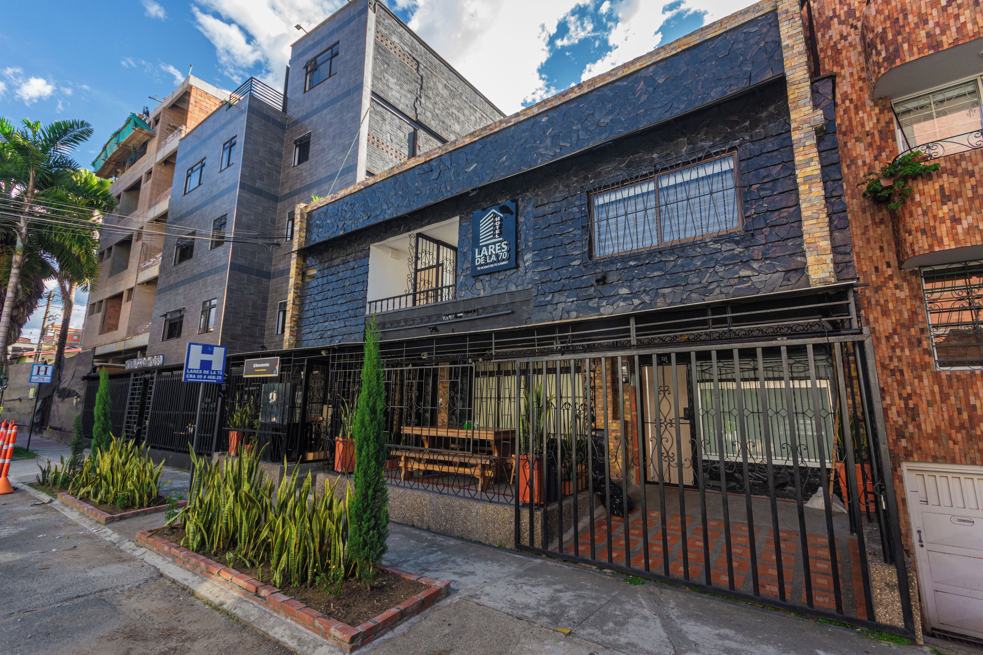 Façana frontal de l'allotjament