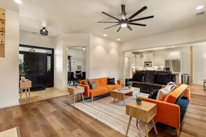 Smart-tv, pejs, bøger