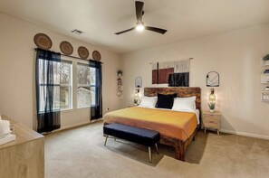 3 soveværelser, skrivebord, strygejern/strygebræt, gratis Wi-Fi