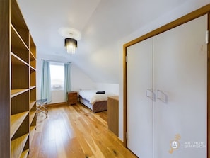 4 chambres, bureau, fer et planche Ă repasser, Wi-Fi