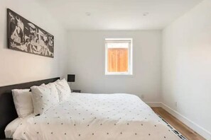 2 室のベッドルーム、WiFi